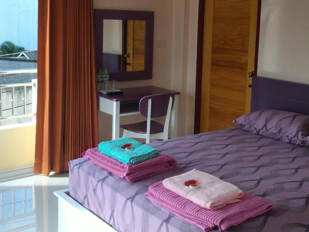 V-House Hotel Trang Esterno foto