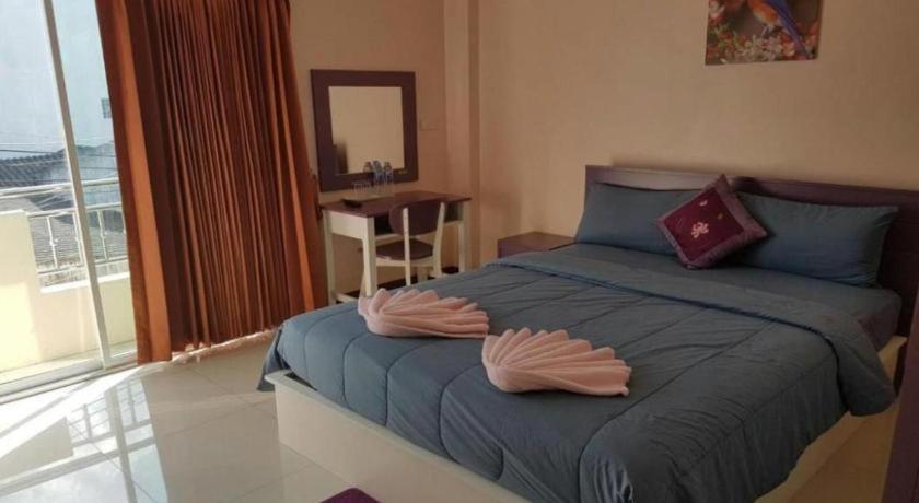 V-House Hotel Trang Esterno foto