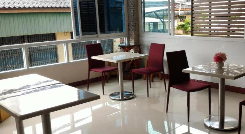 V-House Hotel Trang Esterno foto