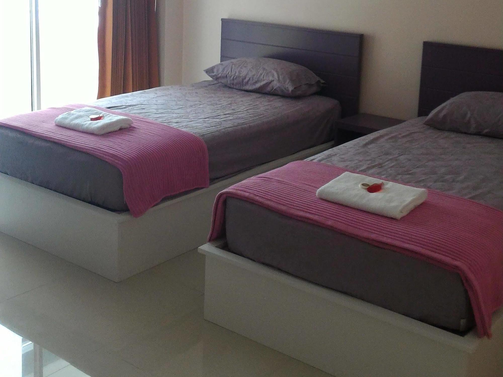 V-House Hotel Trang Esterno foto